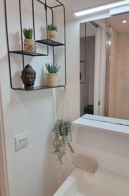 Nalan Orrygeois, Spa, Sauna, Proche Asterix 外观 照片